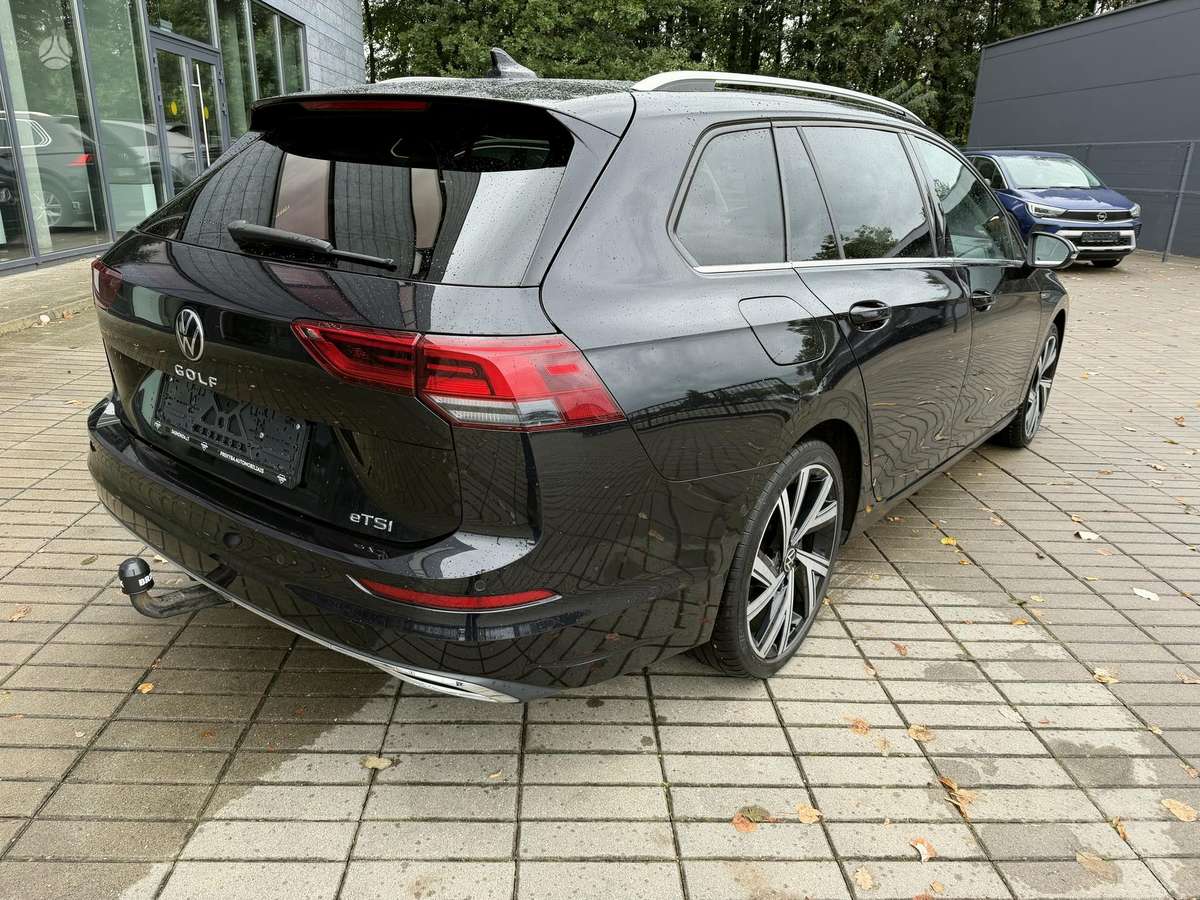 Volkswagen Golf - 3