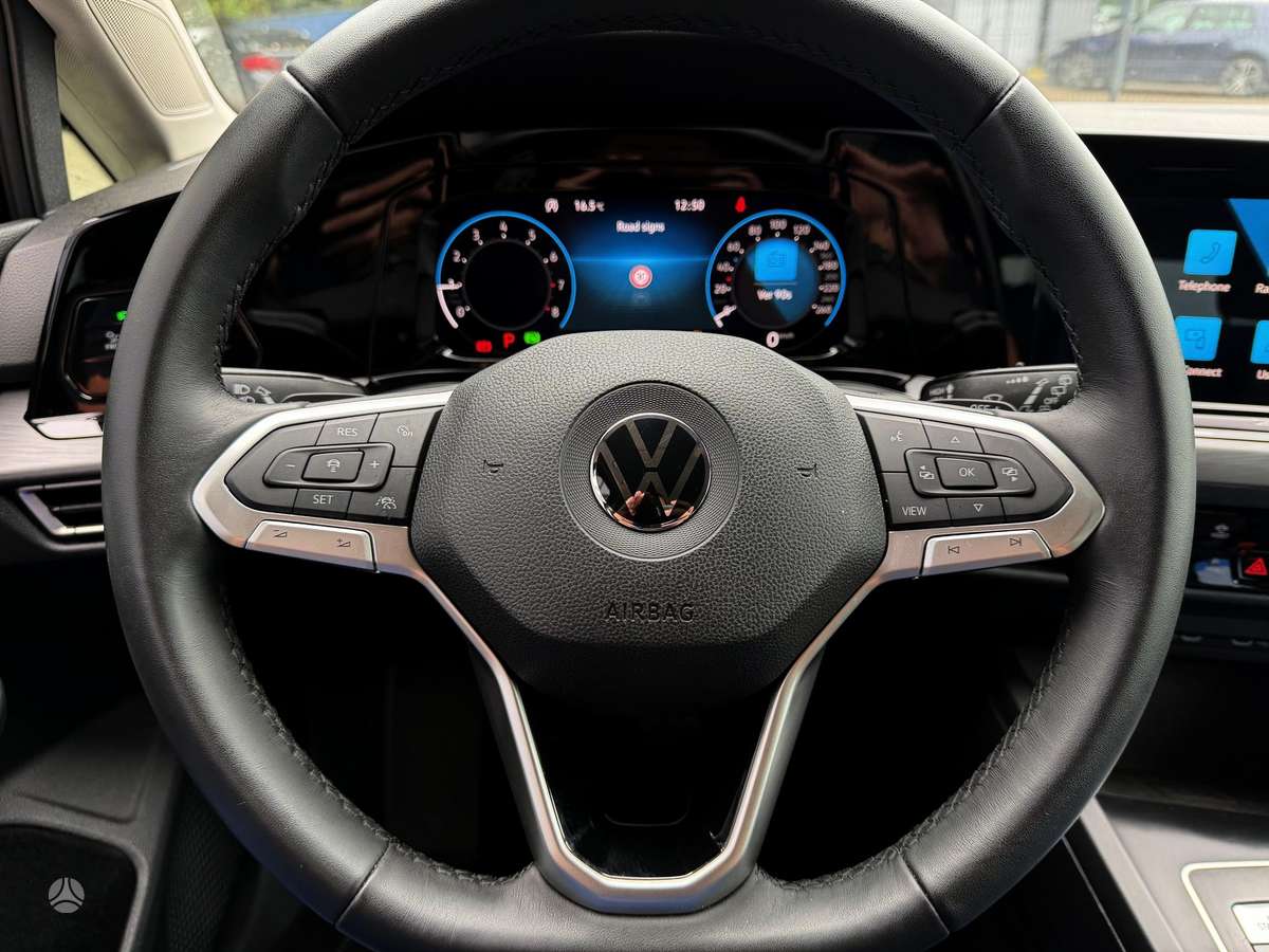 Volkswagen Golf - 7