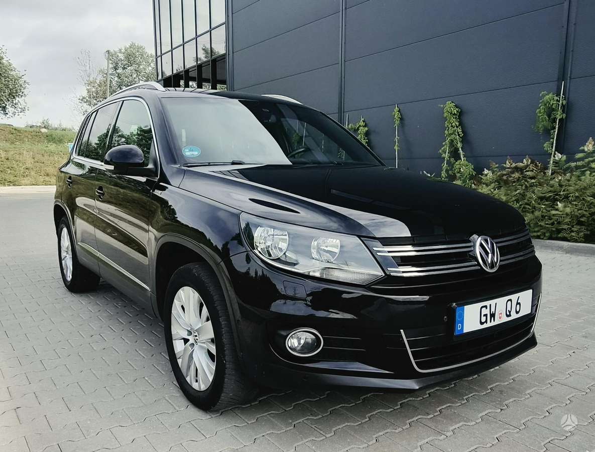 Volkswagen Tiguan - 2