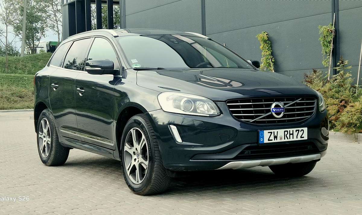 Volvo XC60 - 2
