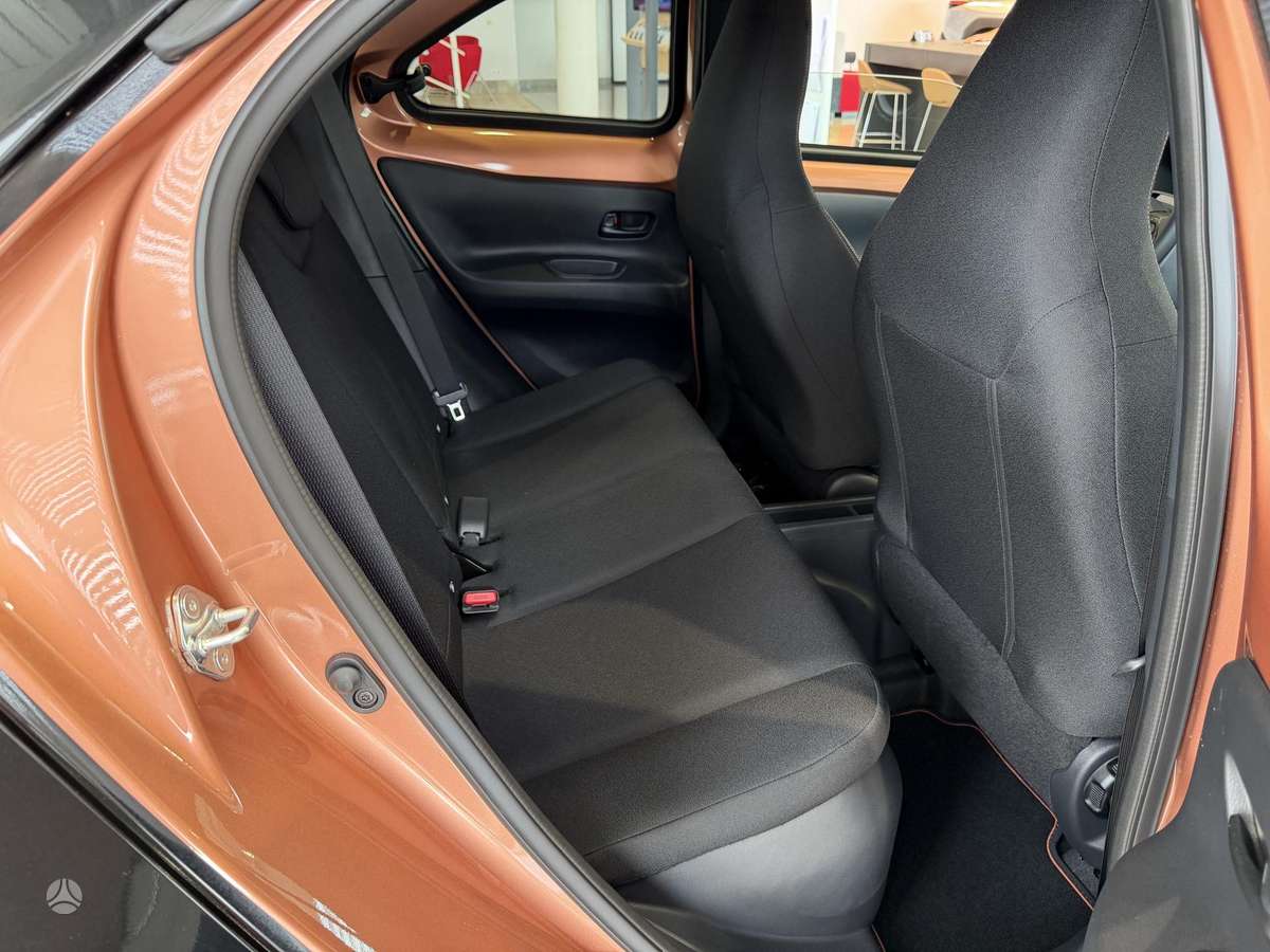 Toyota Aygo X - 8