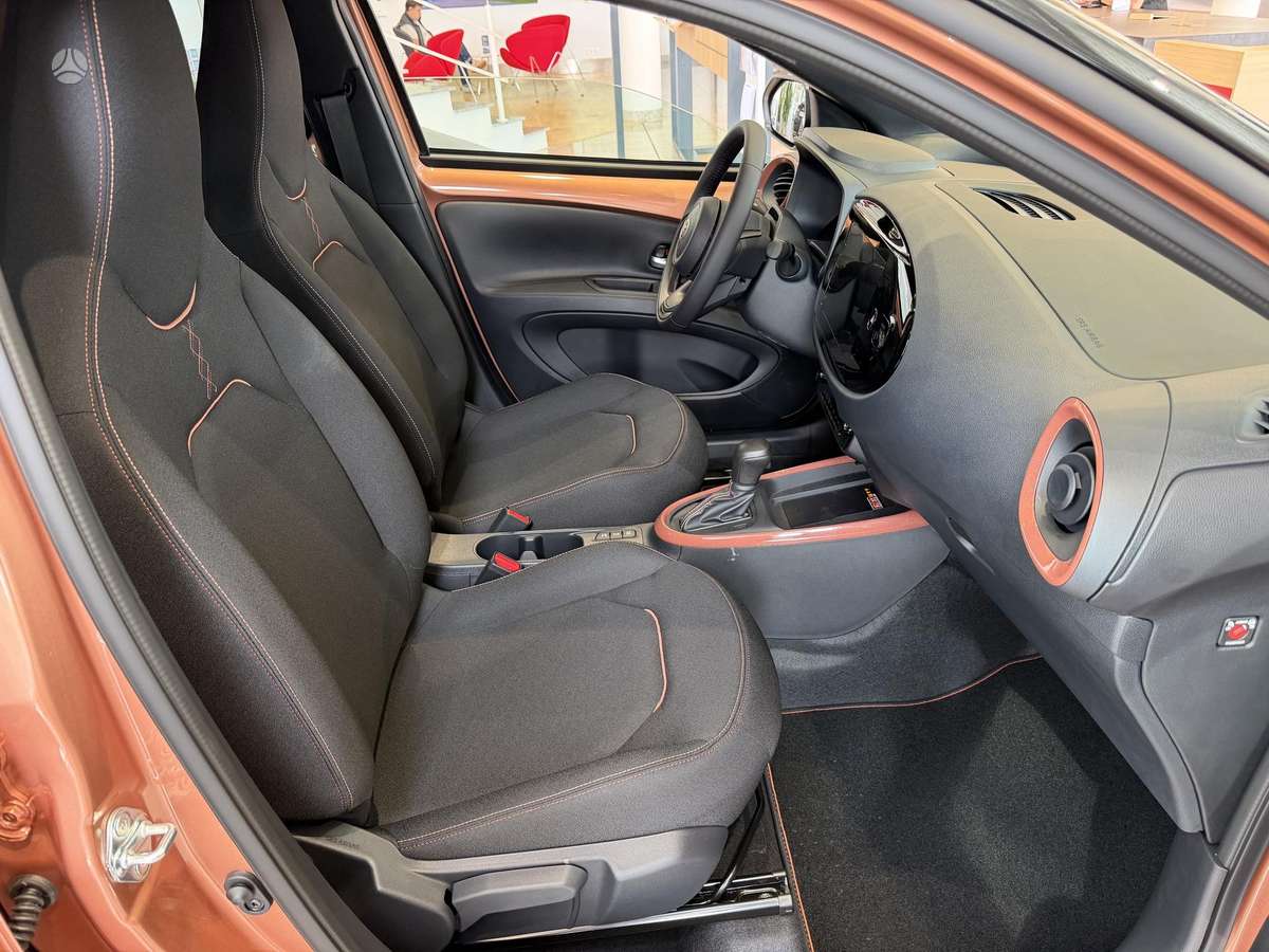 Toyota Aygo X - 9