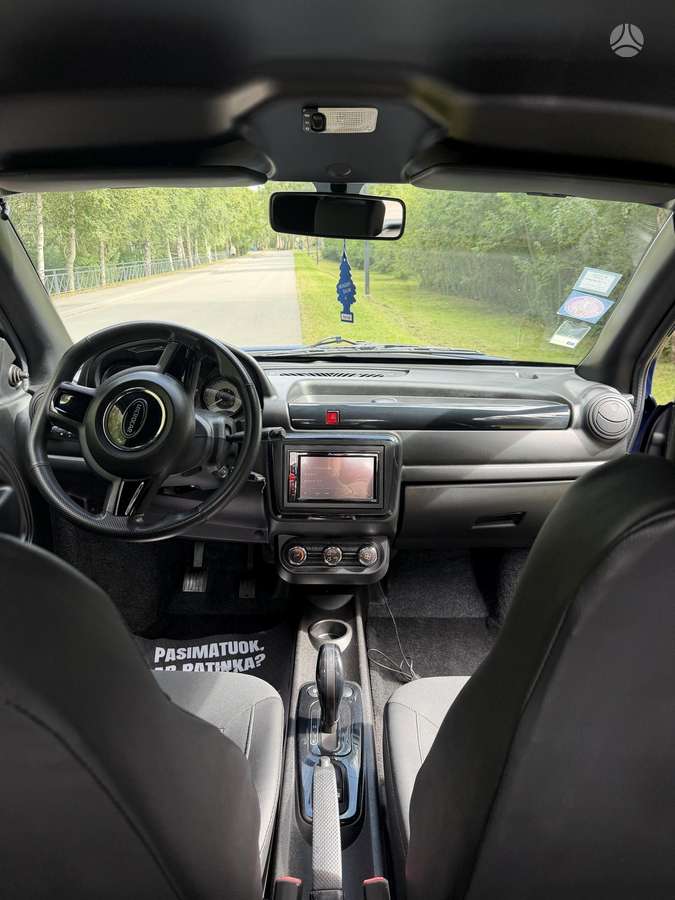 Microcar DUE, hečbekas