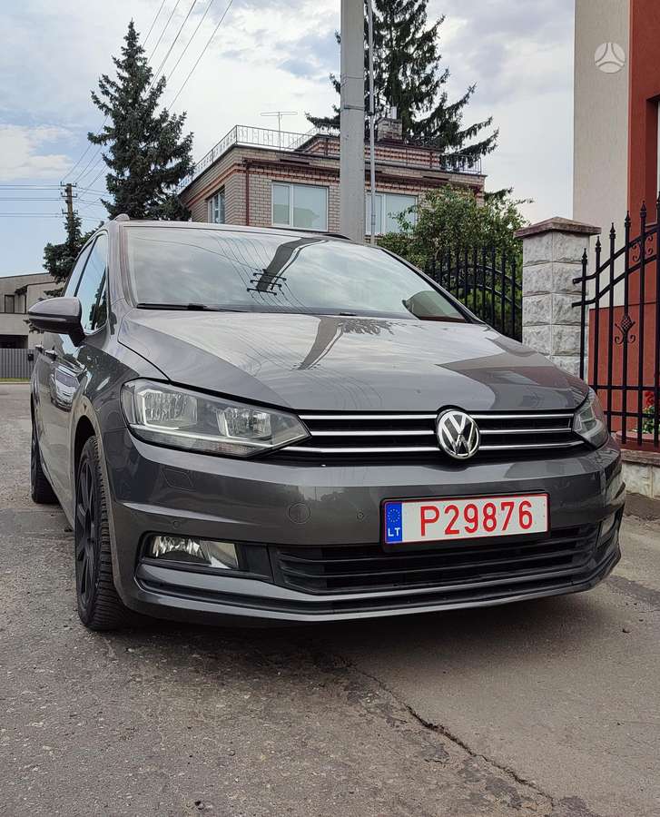 Volkswagen Touran - 9
