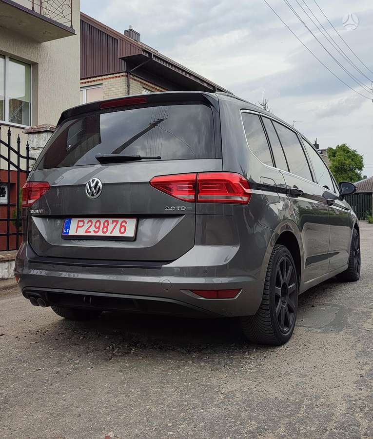 Volkswagen Touran - 2