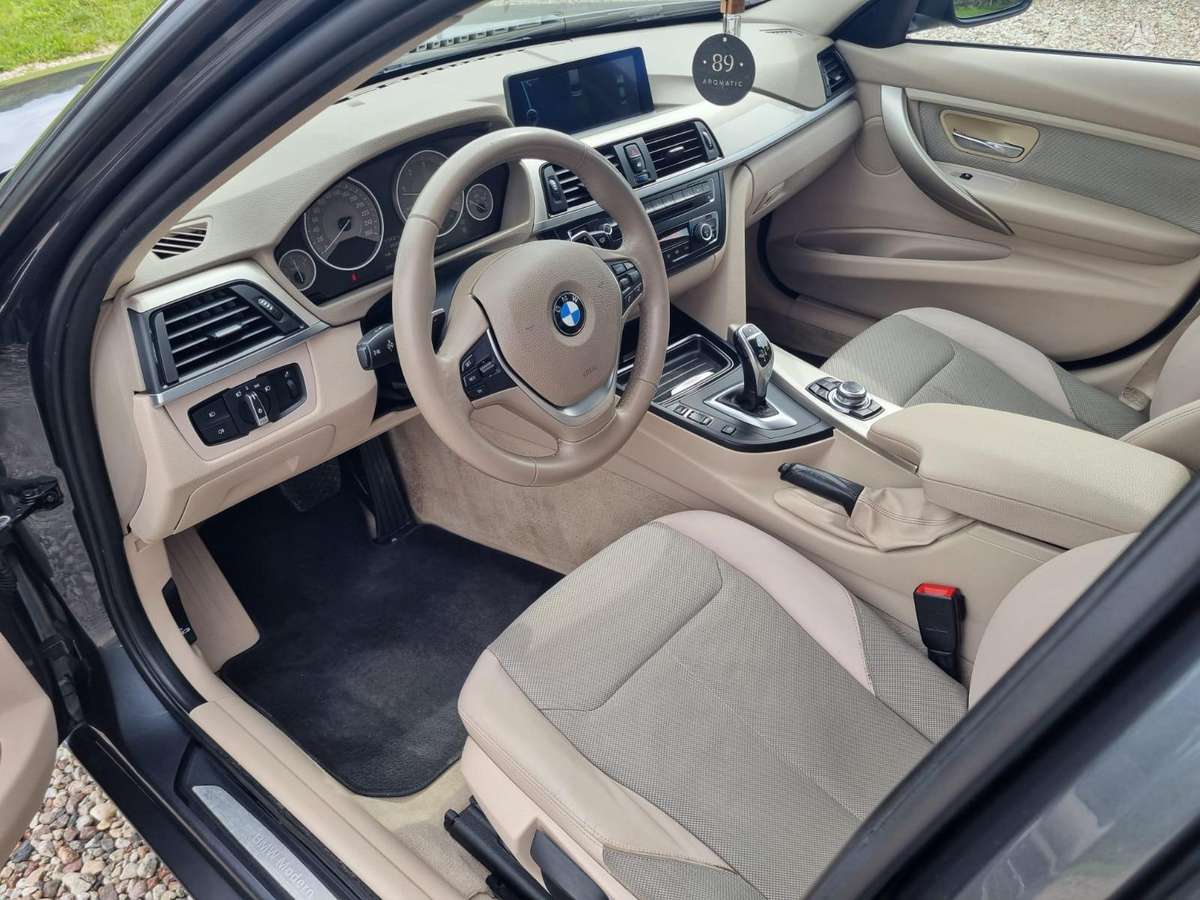 BMW 320, 2.0 l., sedanas