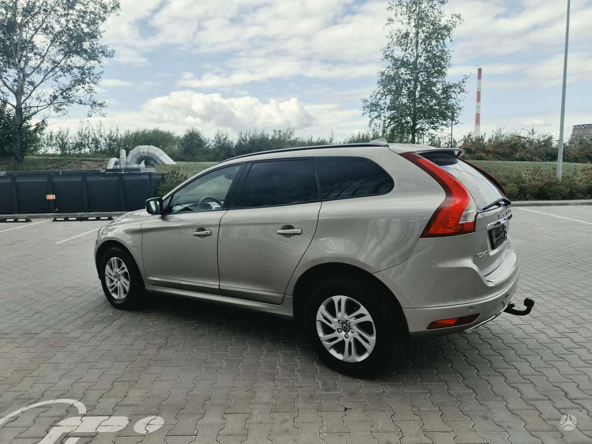 Volvo XC60 - 11