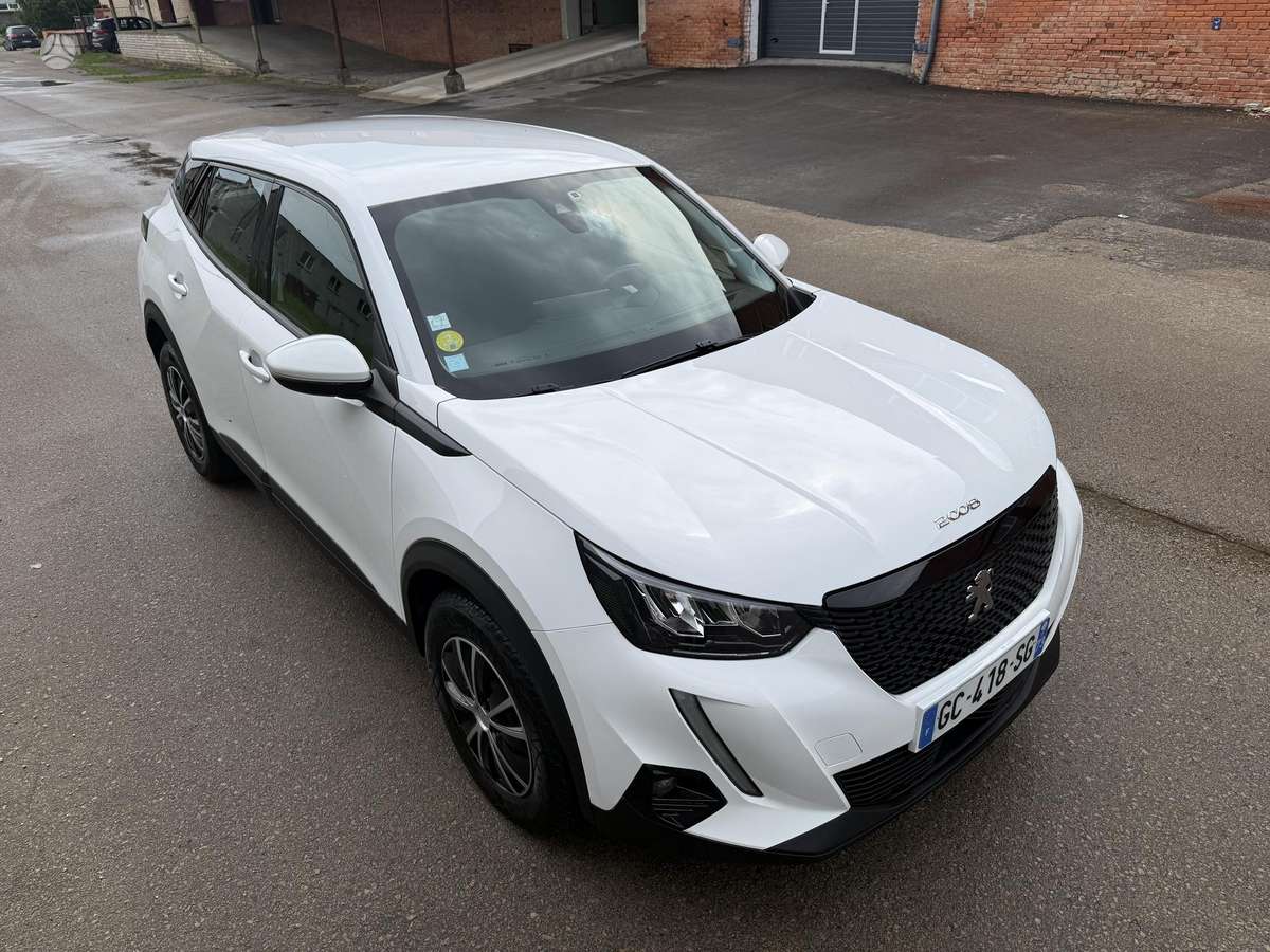 Peugeot 2008 - 4