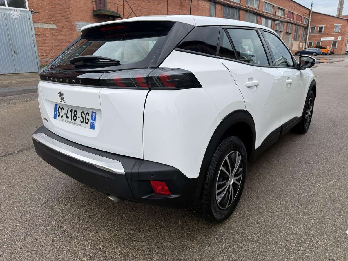 Peugeot 2008 - 7
