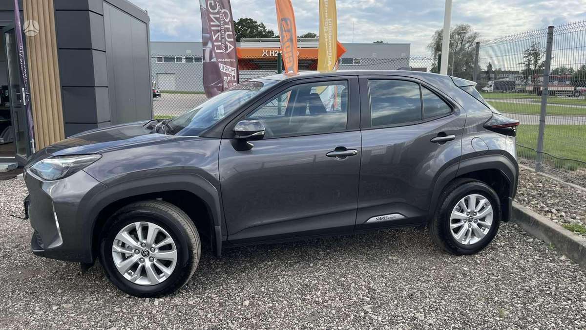 Toyota Yaris Cross - 12