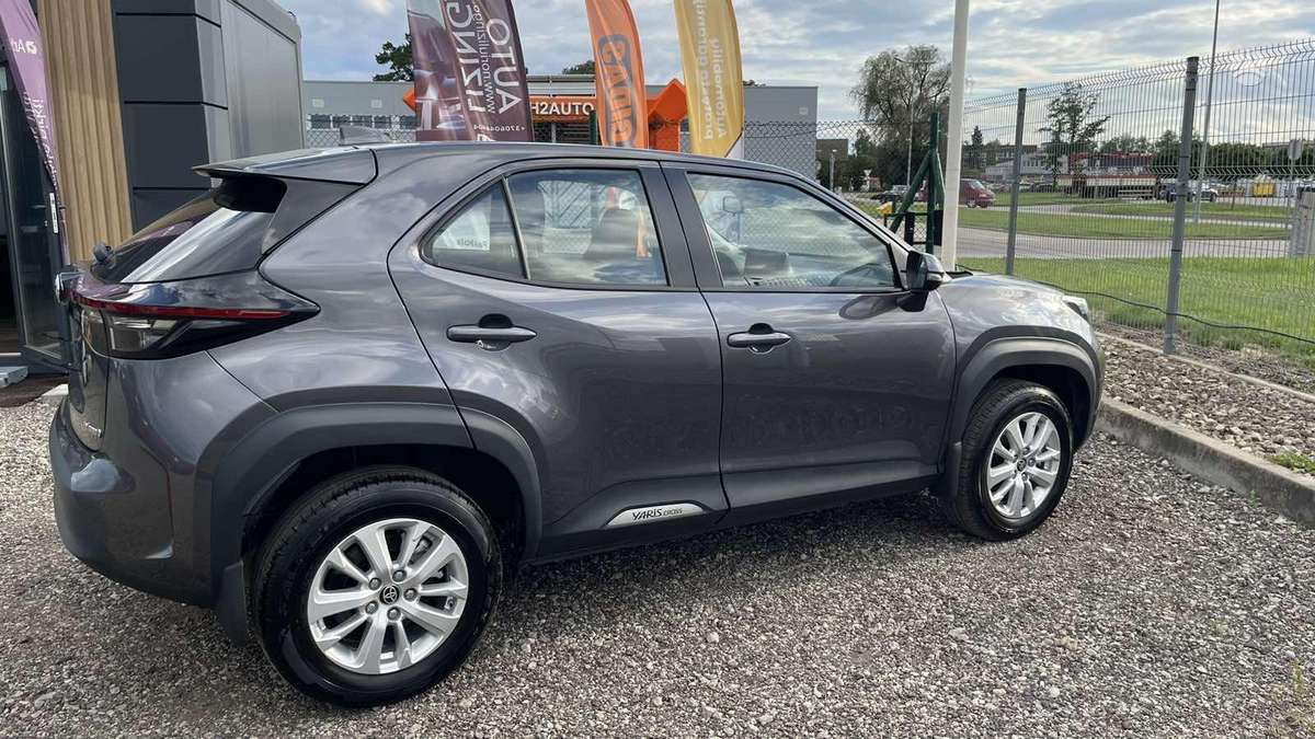 Toyota Yaris Cross - 8