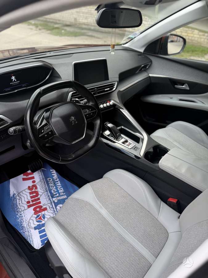 Peugeot 3008 - 11