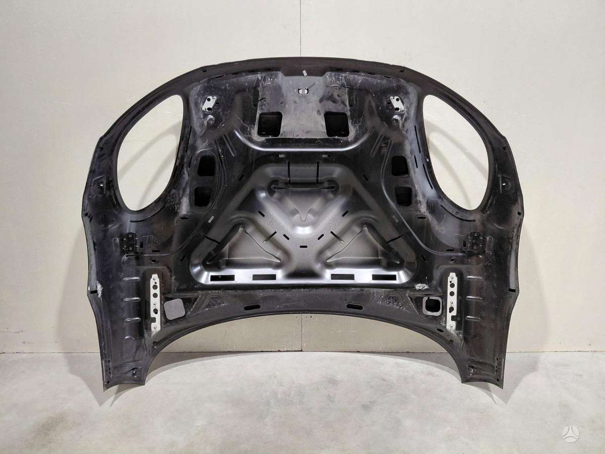 Porsche Macan hood (front, rear)