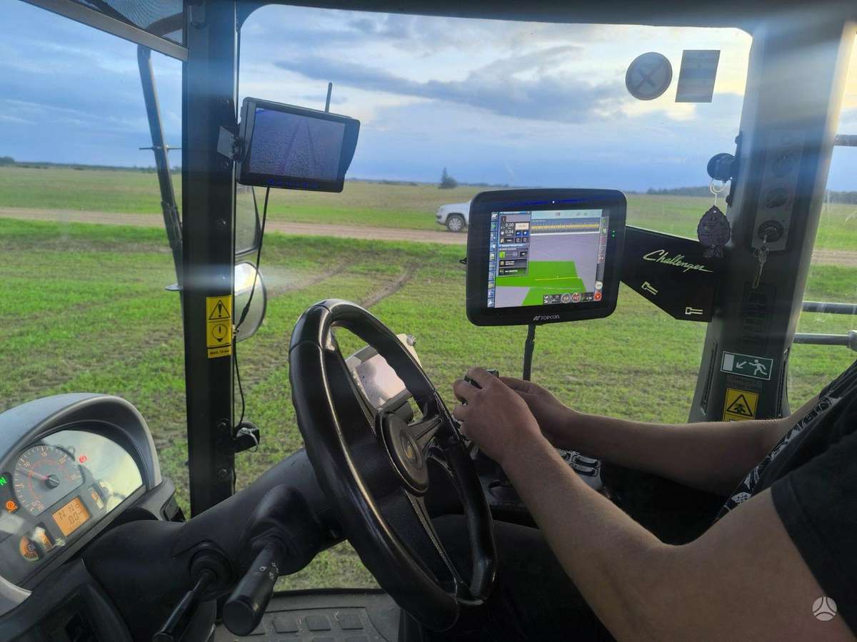 Challenger Rogator 655, самоходные разбрызгиватели