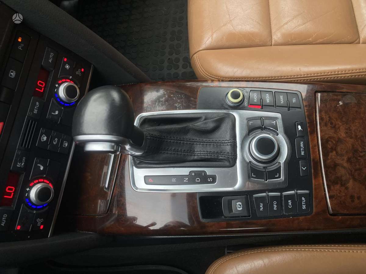 Audi A6, 2.7 l., Седан