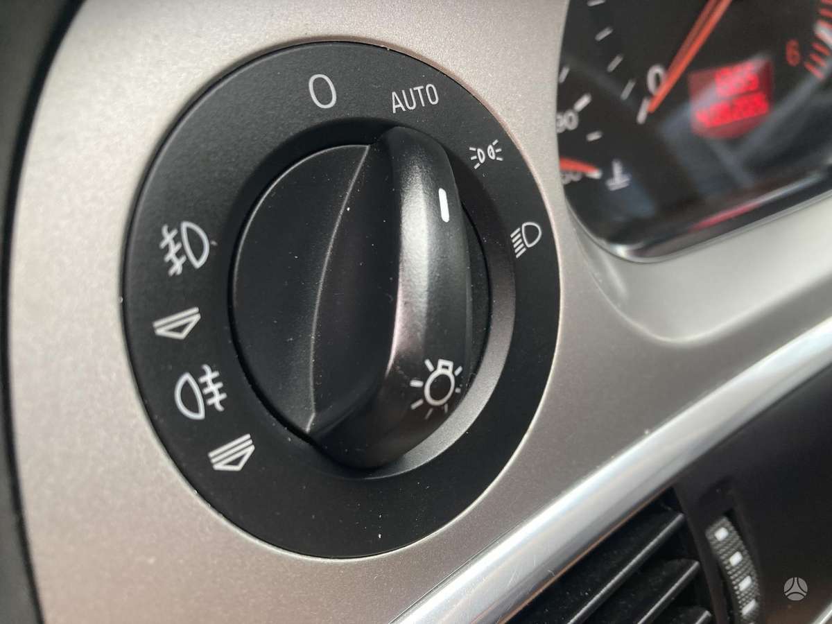 Audi A6, 2.7 l., Седан
