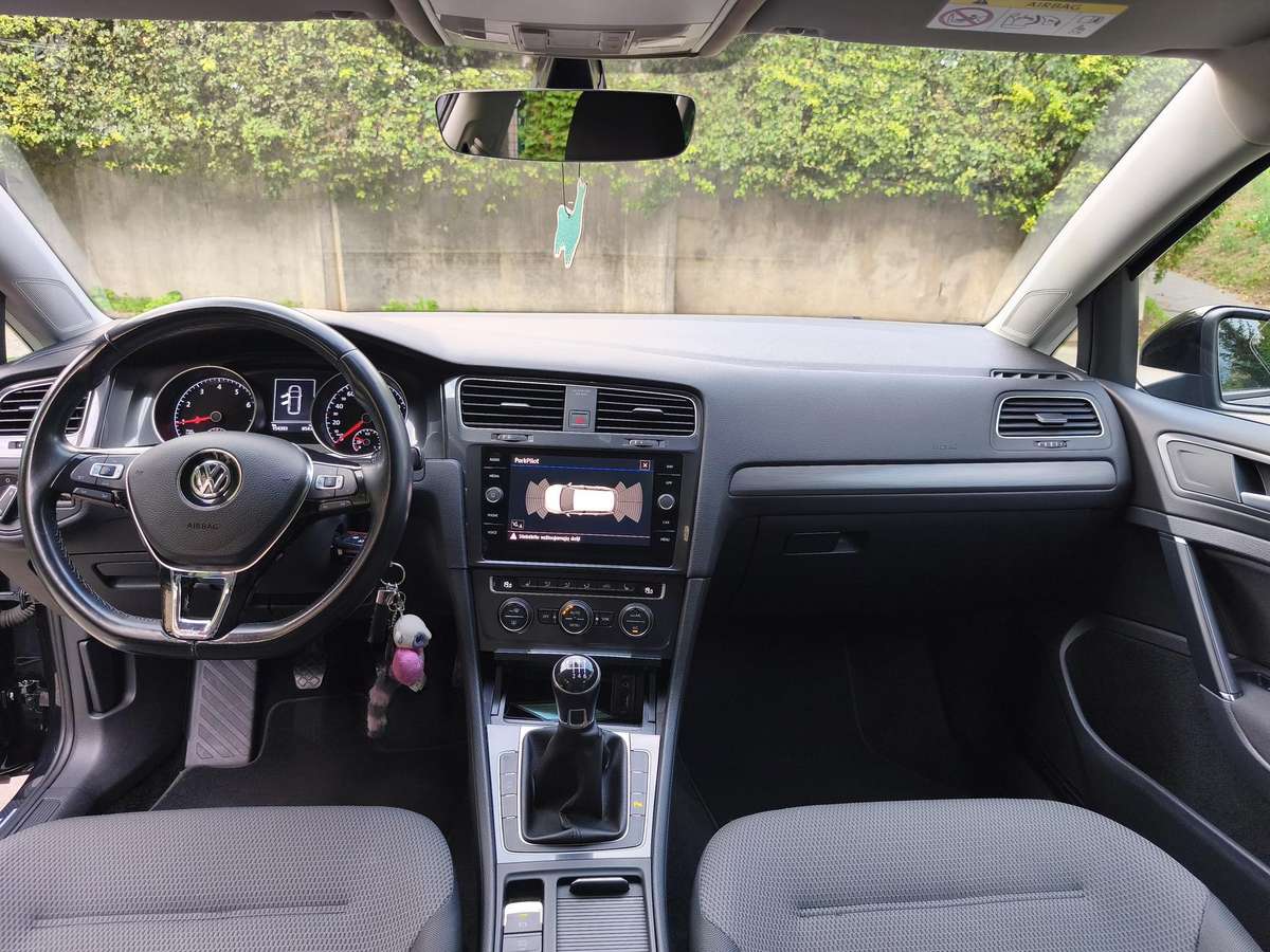 Volkswagen Golf, 1.0 l., Универсал
