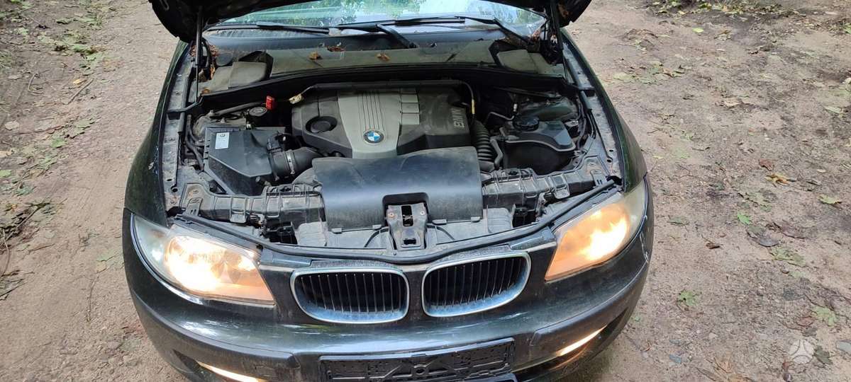 BMW 118, 2.0 l., hatchback