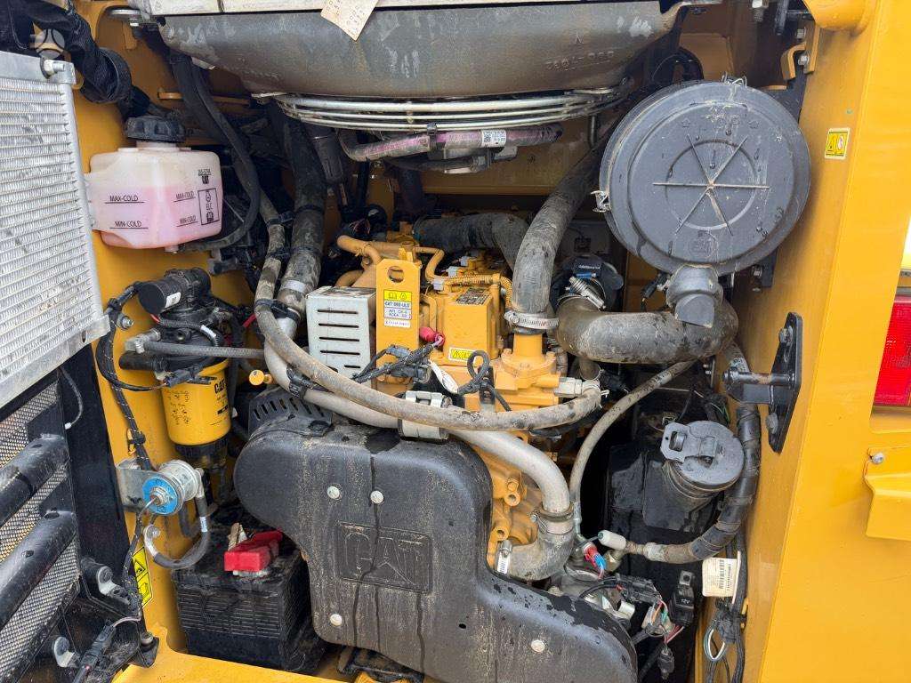 Caterpillar 289 D3, мини-погрузчики