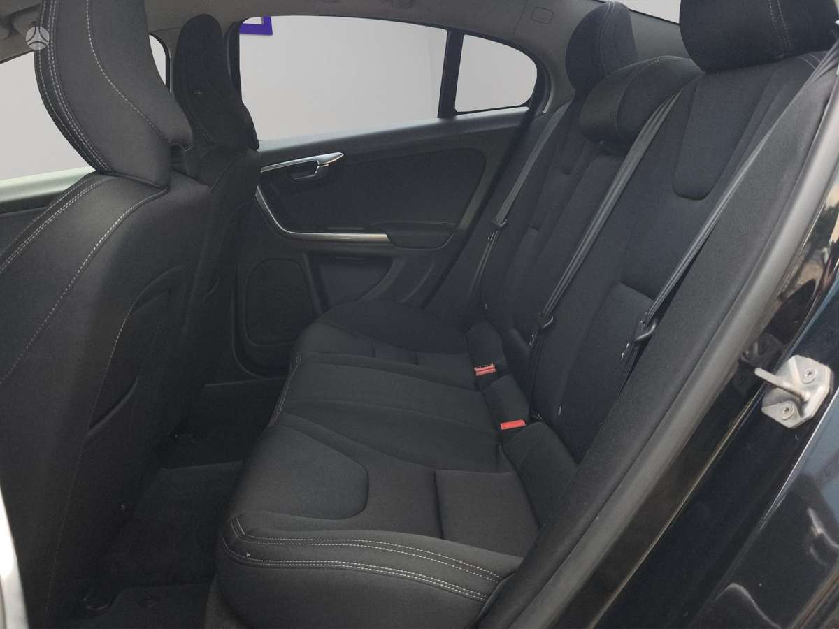 Volvo S60, 2.0 l., Седан
