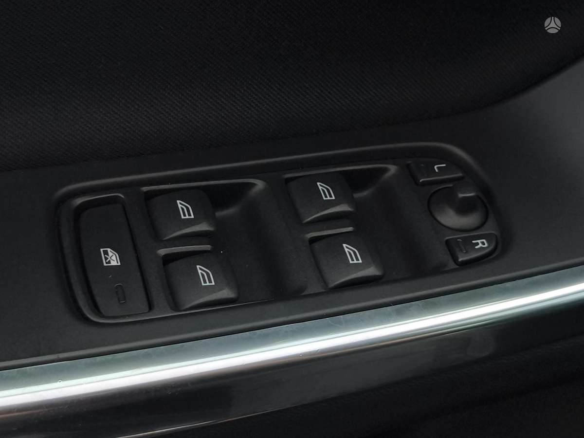 Volvo S60, 2.0 l., Седан