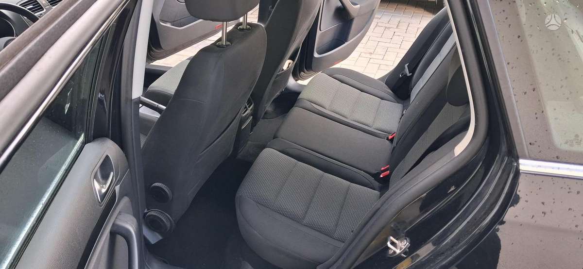 Volkswagen Golf, 1.6 l., Универсал