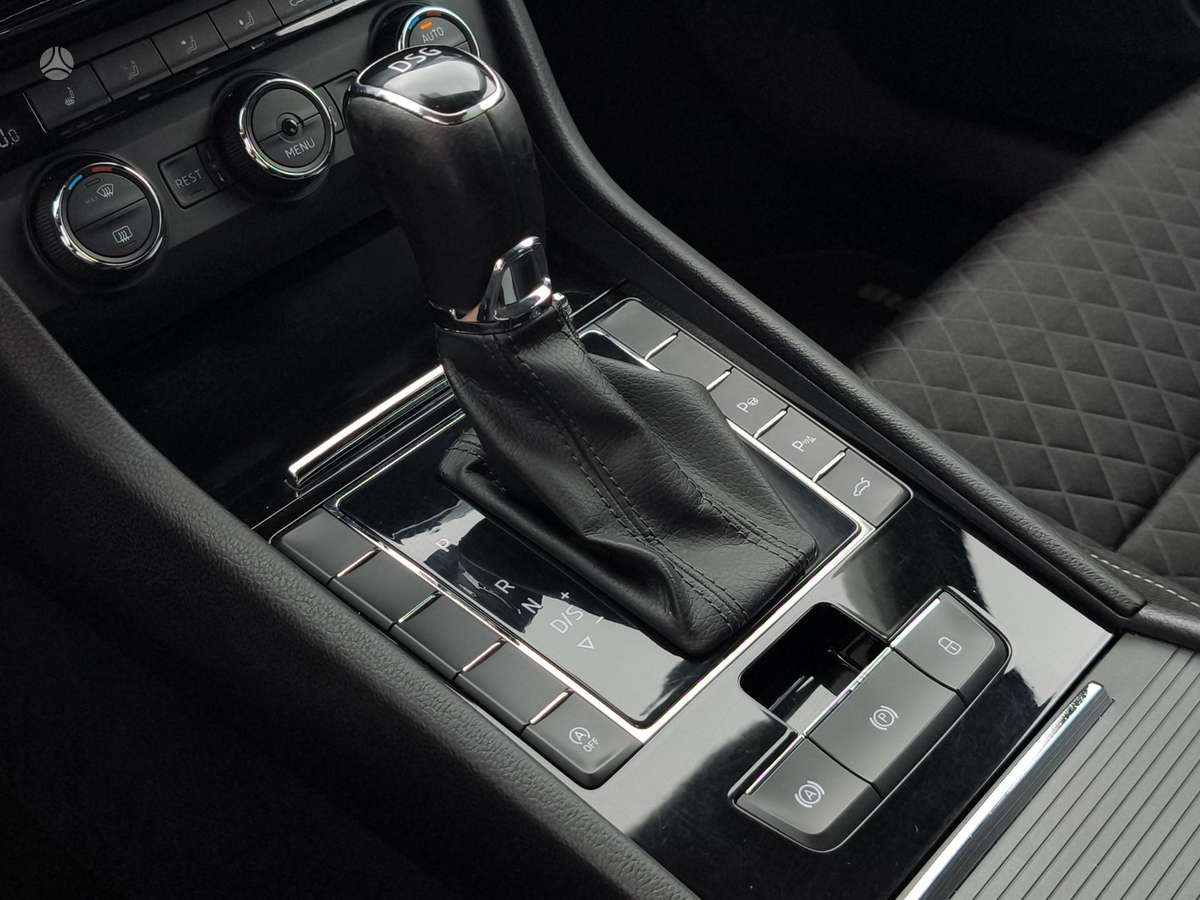 Skoda Superb, 1.6 l., Универсал
