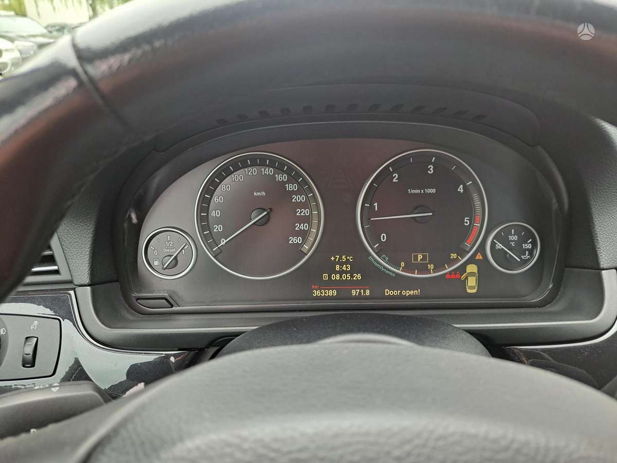 BMW 525, 3.0 l., Седан