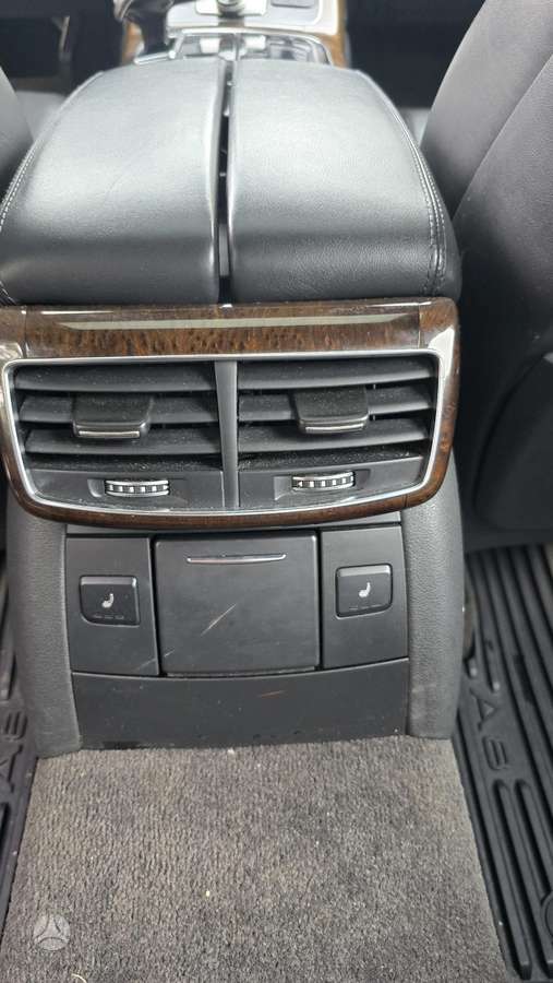 Audi A8, 3.0 l., Седан