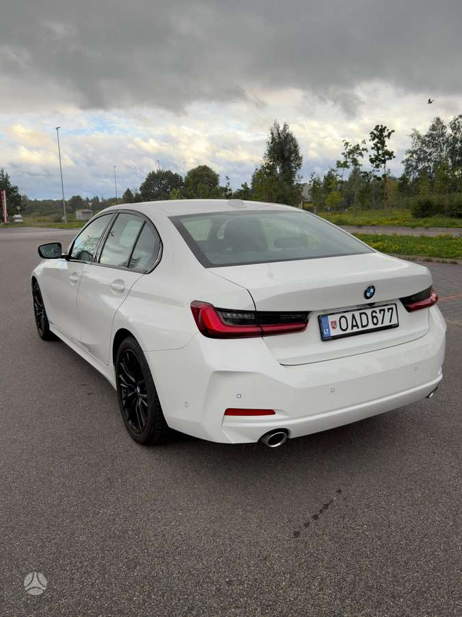 BMW 318, 2.0 l., Седан