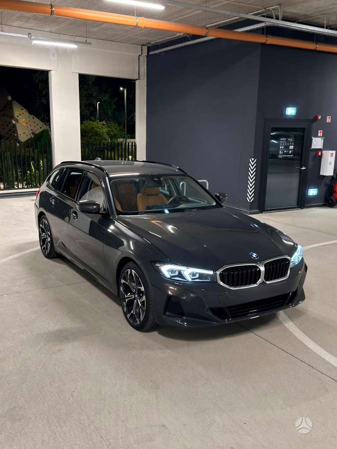 BMW 318, 2.0 l., Седан