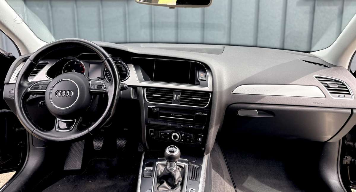 Audi A4, 3.0 l., universalas