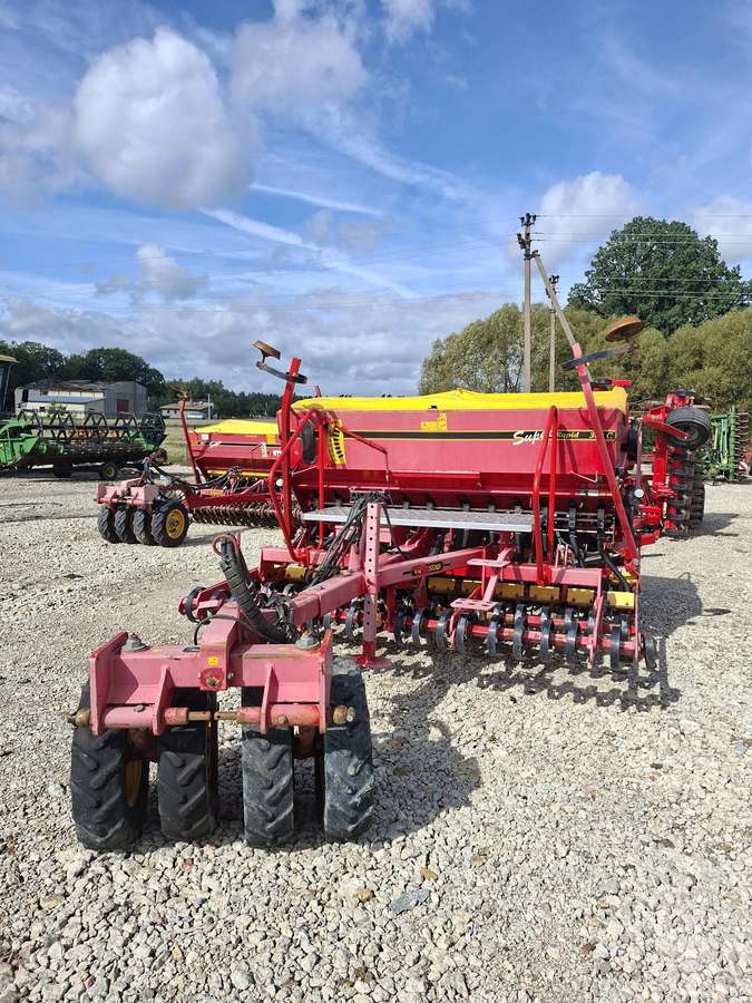 Vaderstad RAPID 300C SUPER XL, seeders, planters