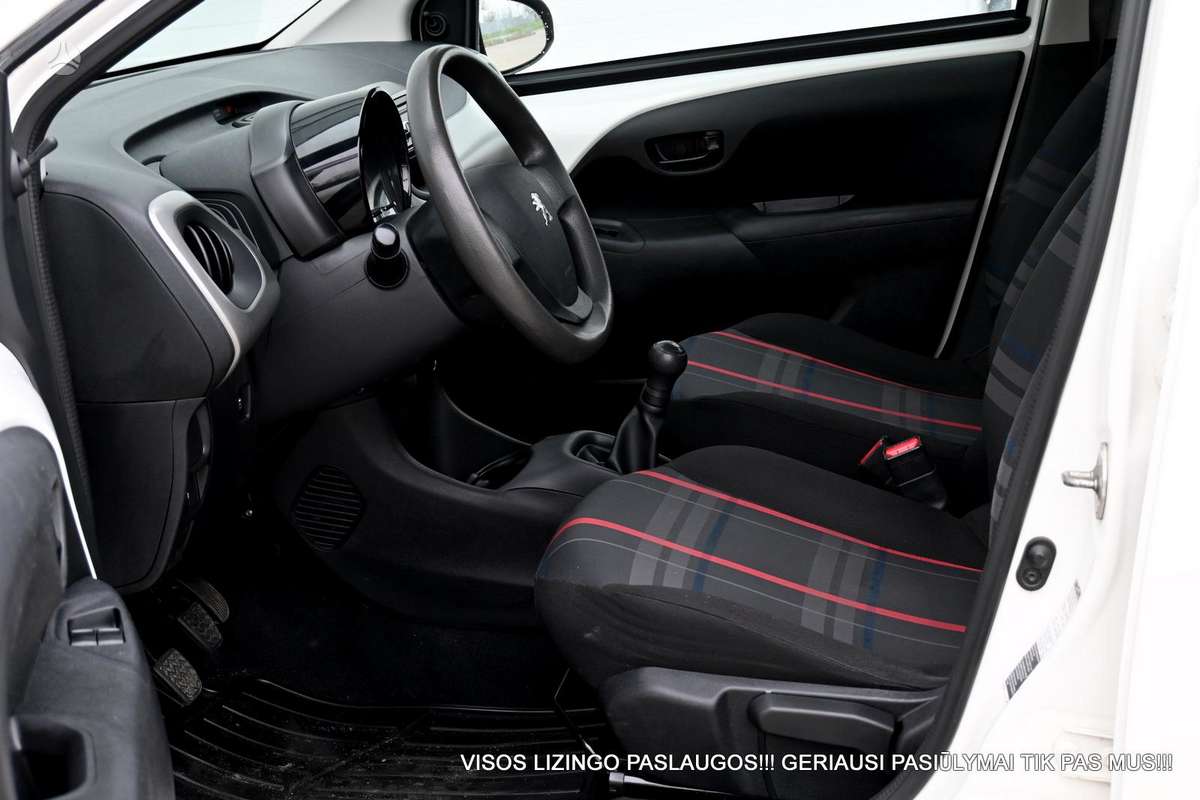 Peugeot 108, 1.0 l., hatchback