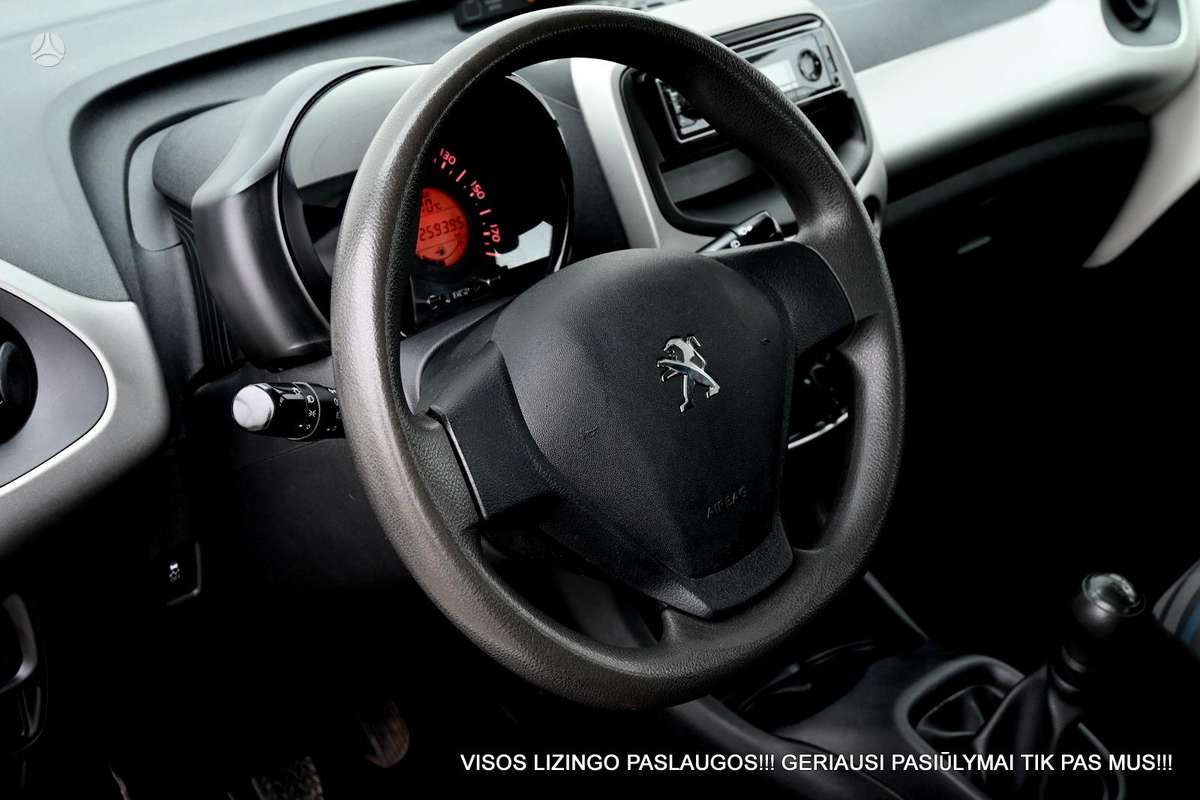 Peugeot 108, 1.0 l., hatchback