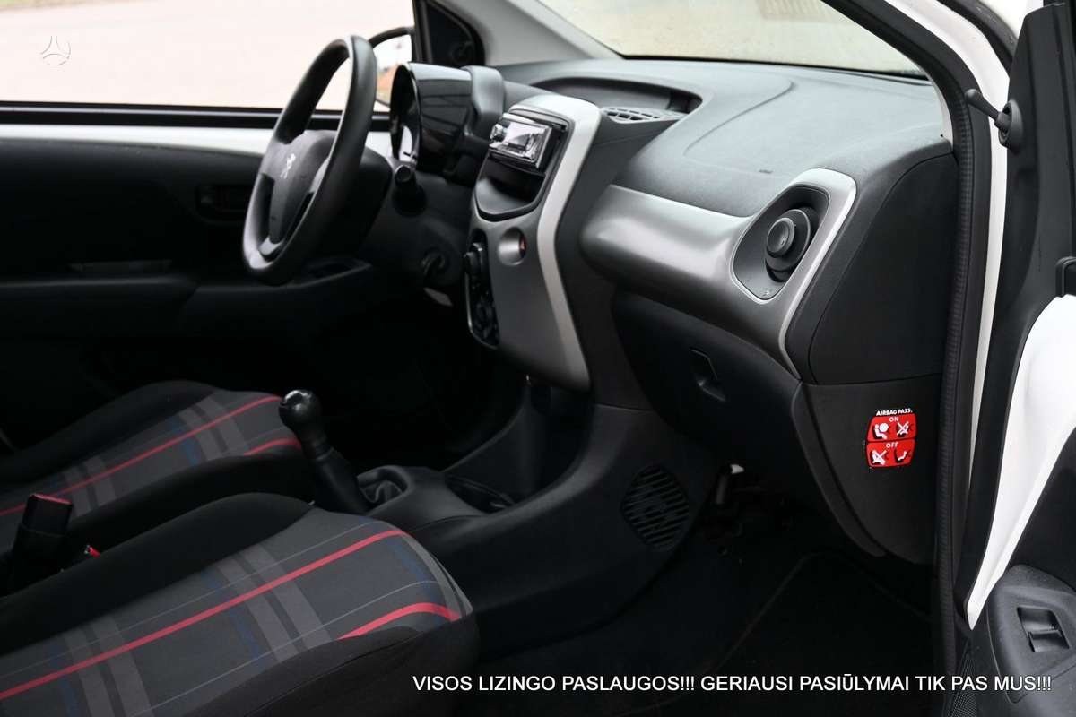 Peugeot 108, 1.0 l., hatchback