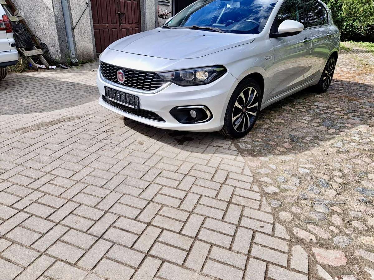 Fiat Tipo, 1.6 l., hečbekas