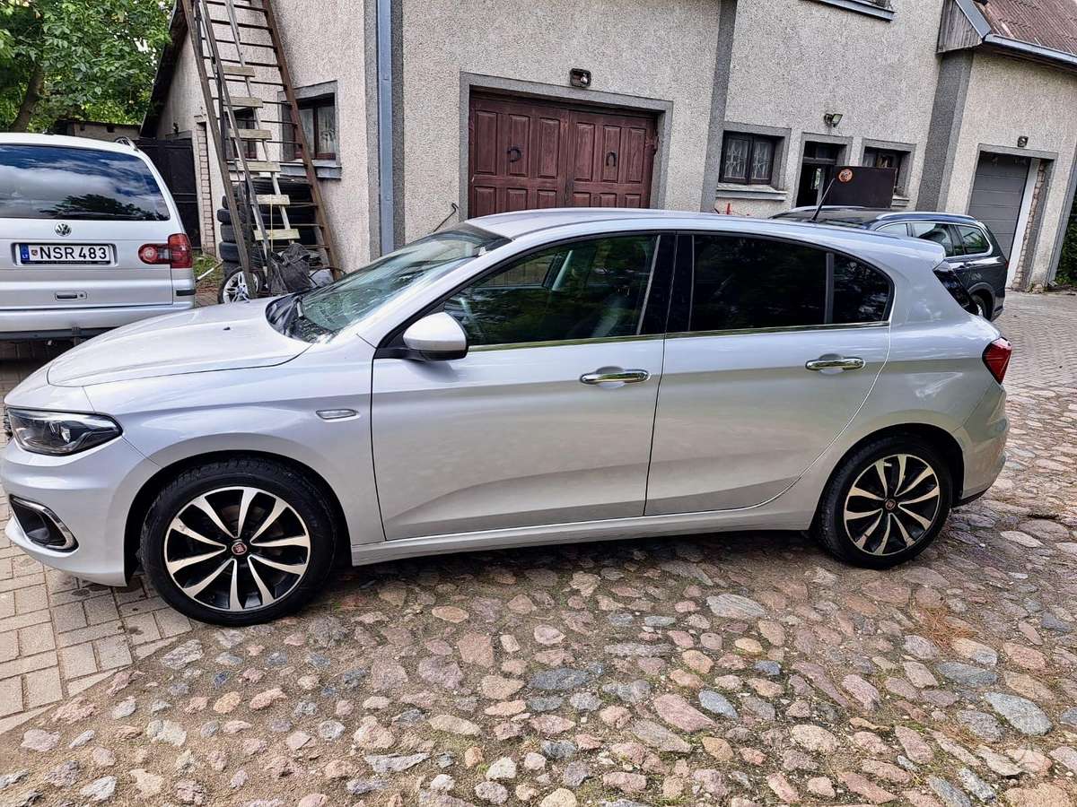 Fiat Tipo, 1.6 l., Хэтчбек