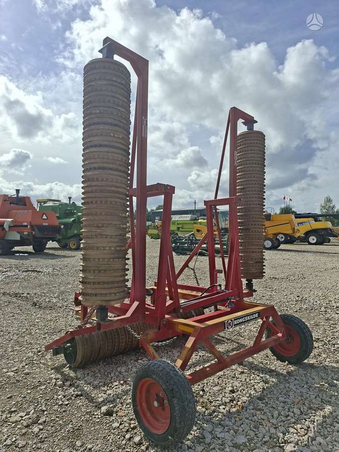 Kongskilde 600, soil preparation / cultivation machinery