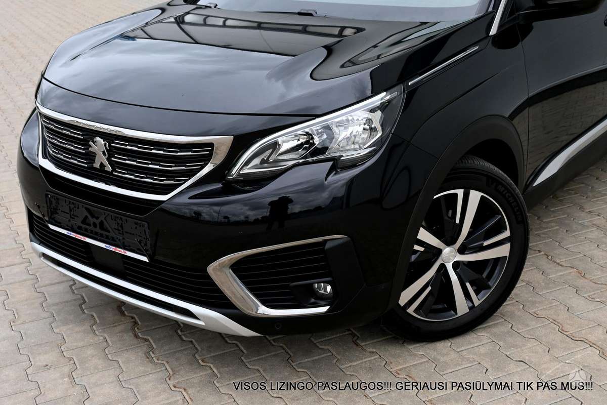Peugeot 5008, 1.2 l., Минивэн