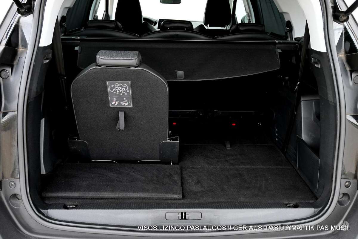 Peugeot 5008, 1.2 l., Минивэн