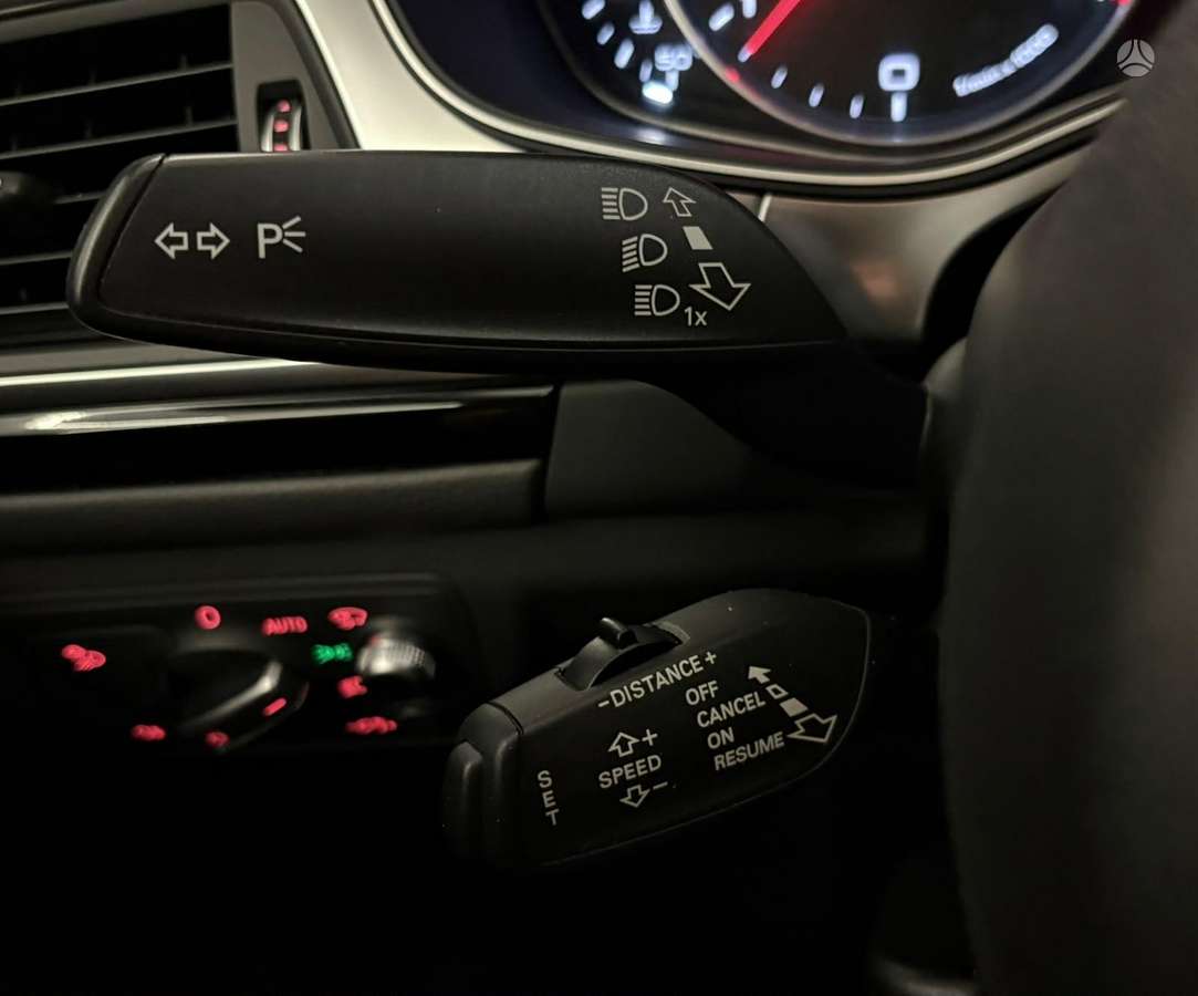 Audi A6, 3.0 l., universalas