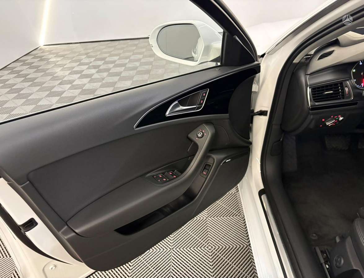 Audi A6, 3.0 l., wagon