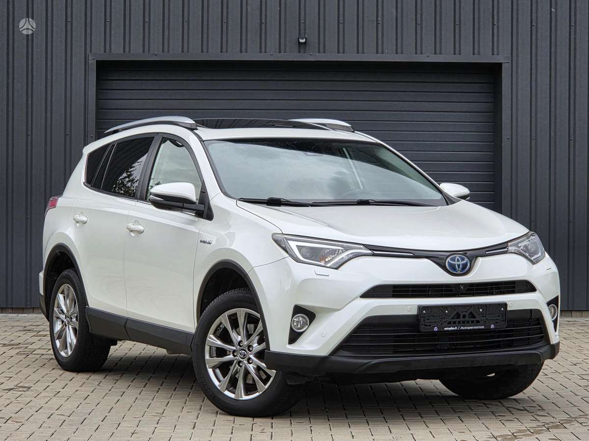 Toyota RAV4 - 1
