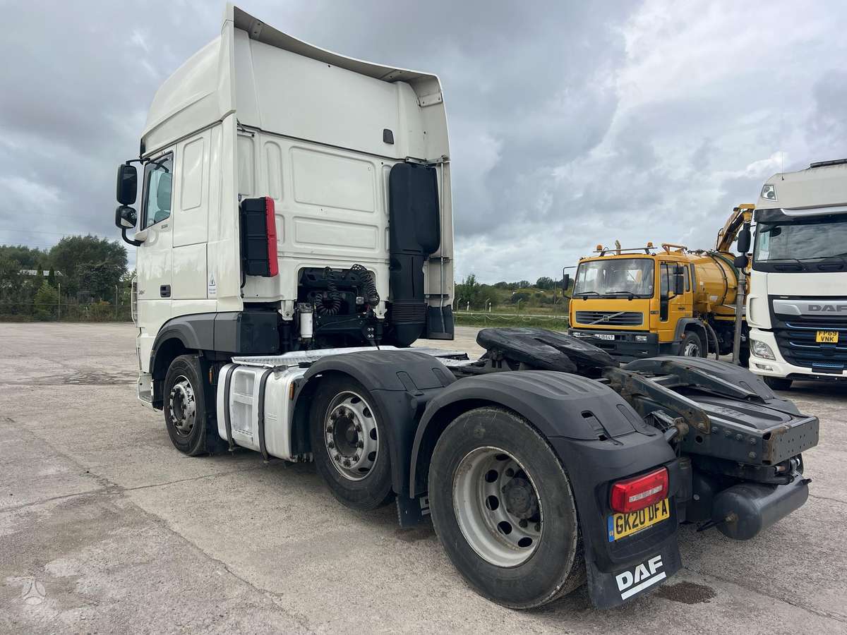 DAF XF106 530, double sleeper