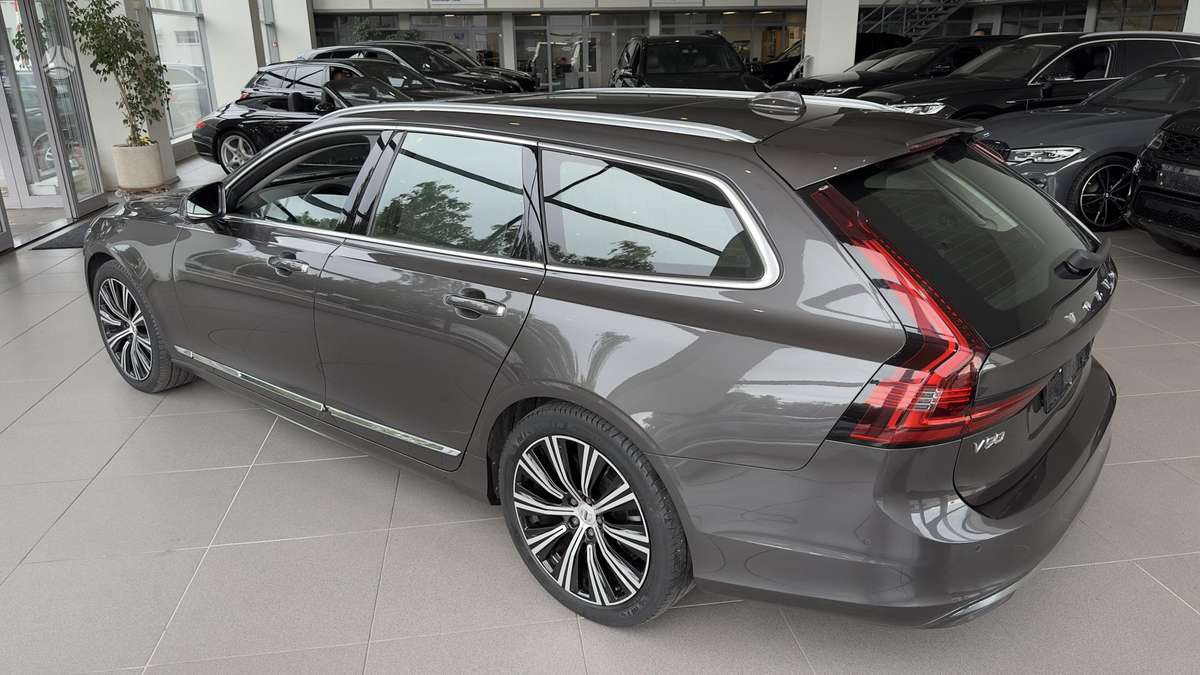 Volvo V90 - 3