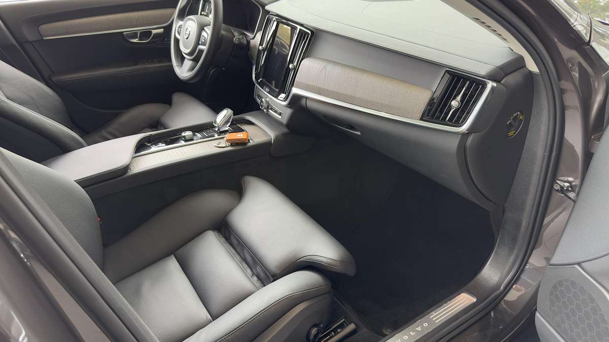 Volvo V90, 2.0 l., Универсал
