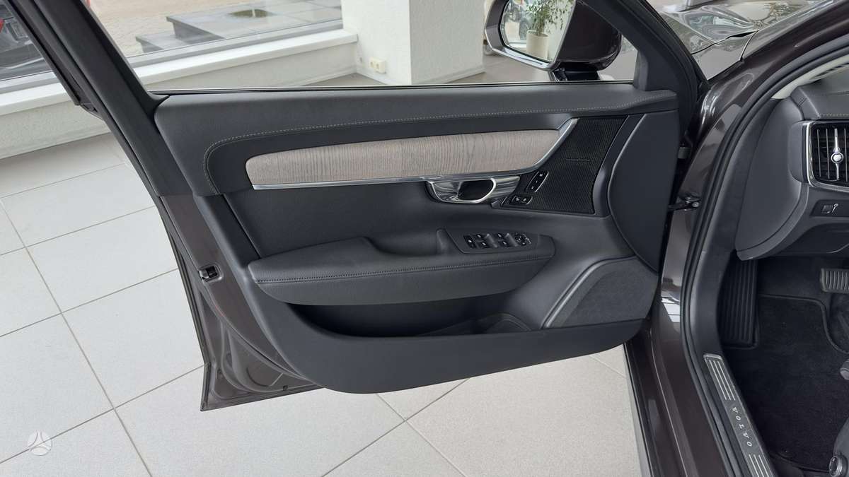 Volvo V90, 2.0 l., Универсал