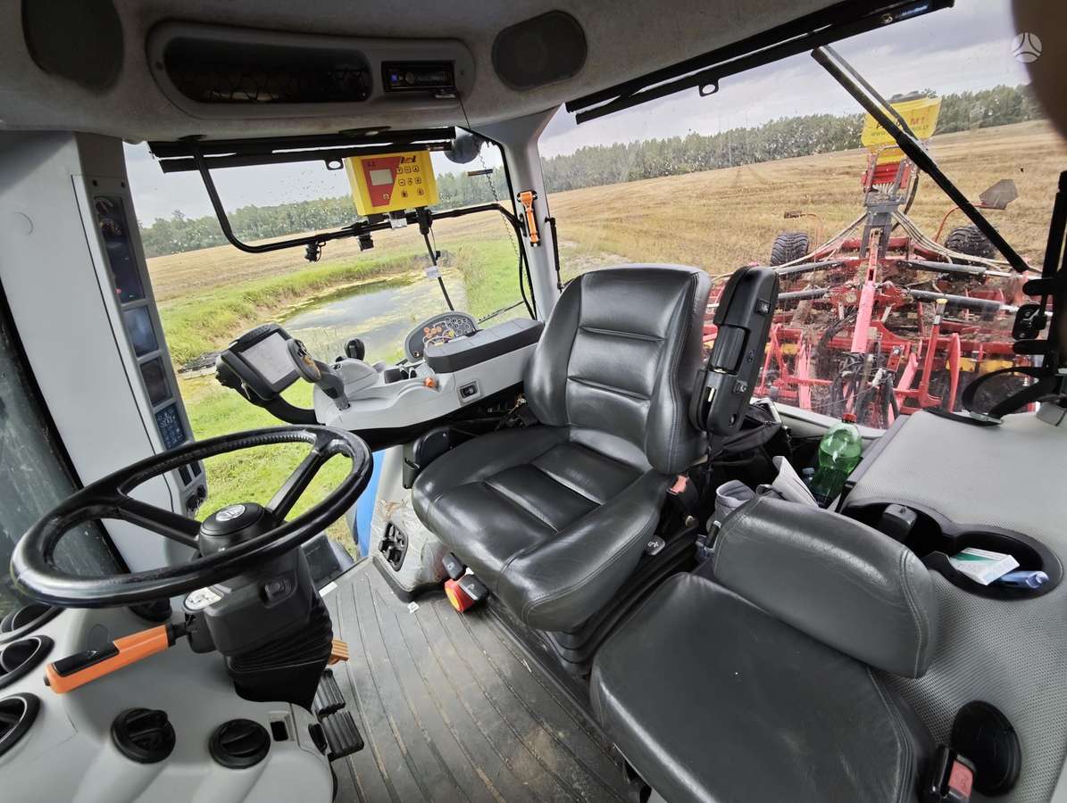 New Holland T8.390, tractors