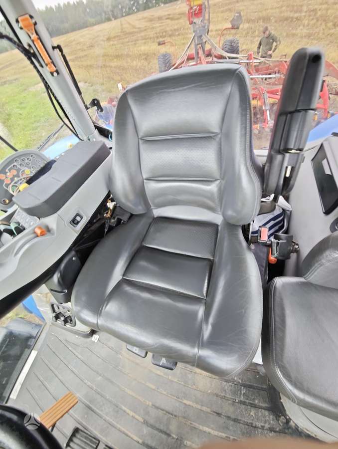 New Holland T8.390, tractors